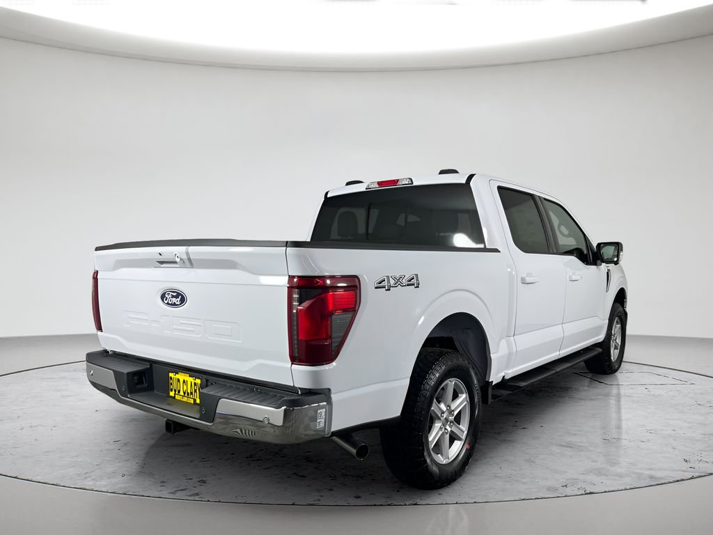 New 2026 Oxford White Ford XLT image 3