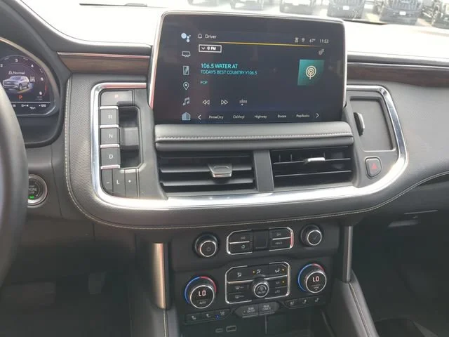 Used 2023 SUMMIT WHITE Chevrolet Premier image 21