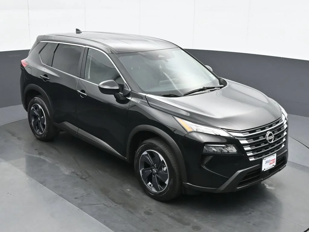 Used 2025 Black Nissan SV image 24