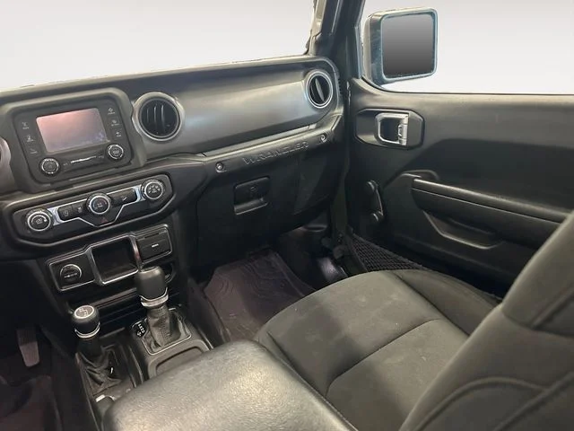 Used 2021 Green Jeep Unlimited Sport image 11