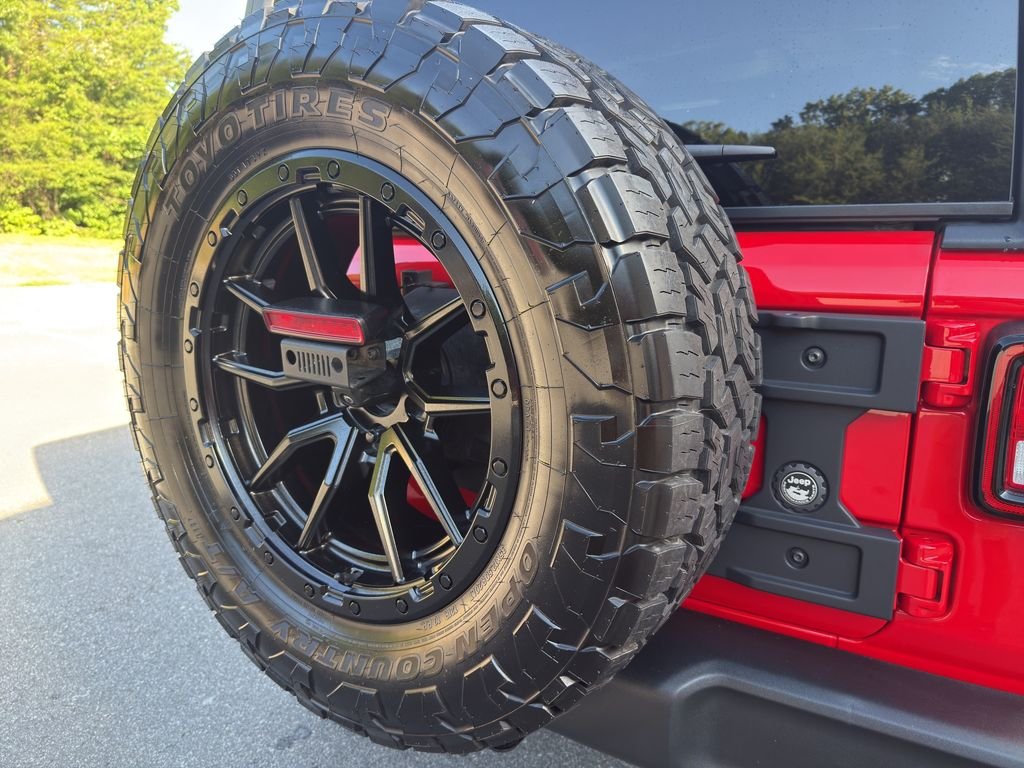 Used 2024 Firecracker Red Clearcoat Jeep Sport S image 10