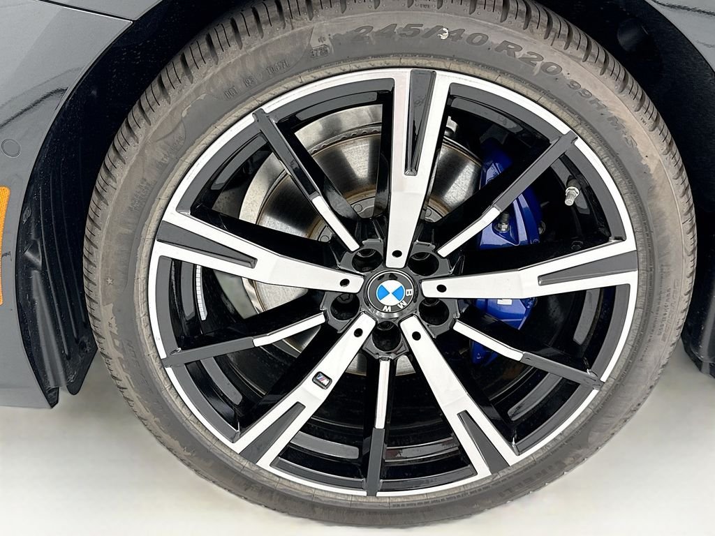 New 2026 Black Sapphire Metallic BMW 530i xDrive image 29