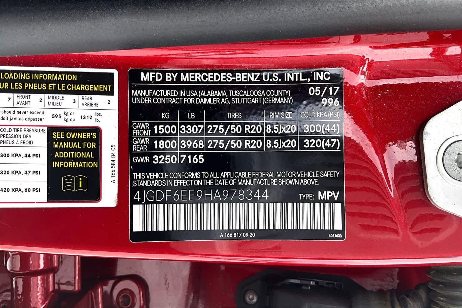Used 2017 designo Cardinal Red Metallic Mercedes-Benz GLS 450 image 32
