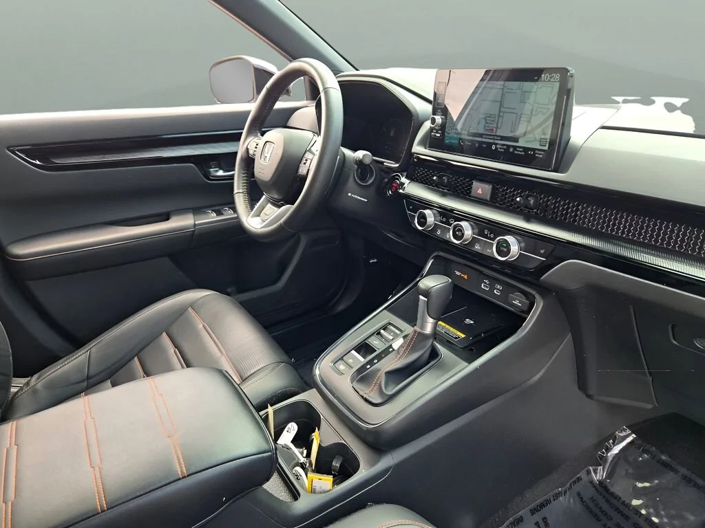 Used 2024 Gray Honda Sport Touring image 9