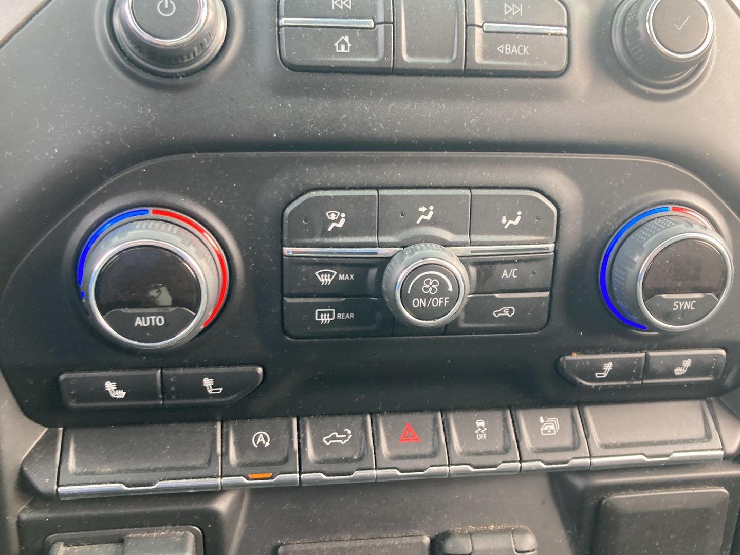 Used 2019 Northsky Blue Metallic Chevrolet LT image 19