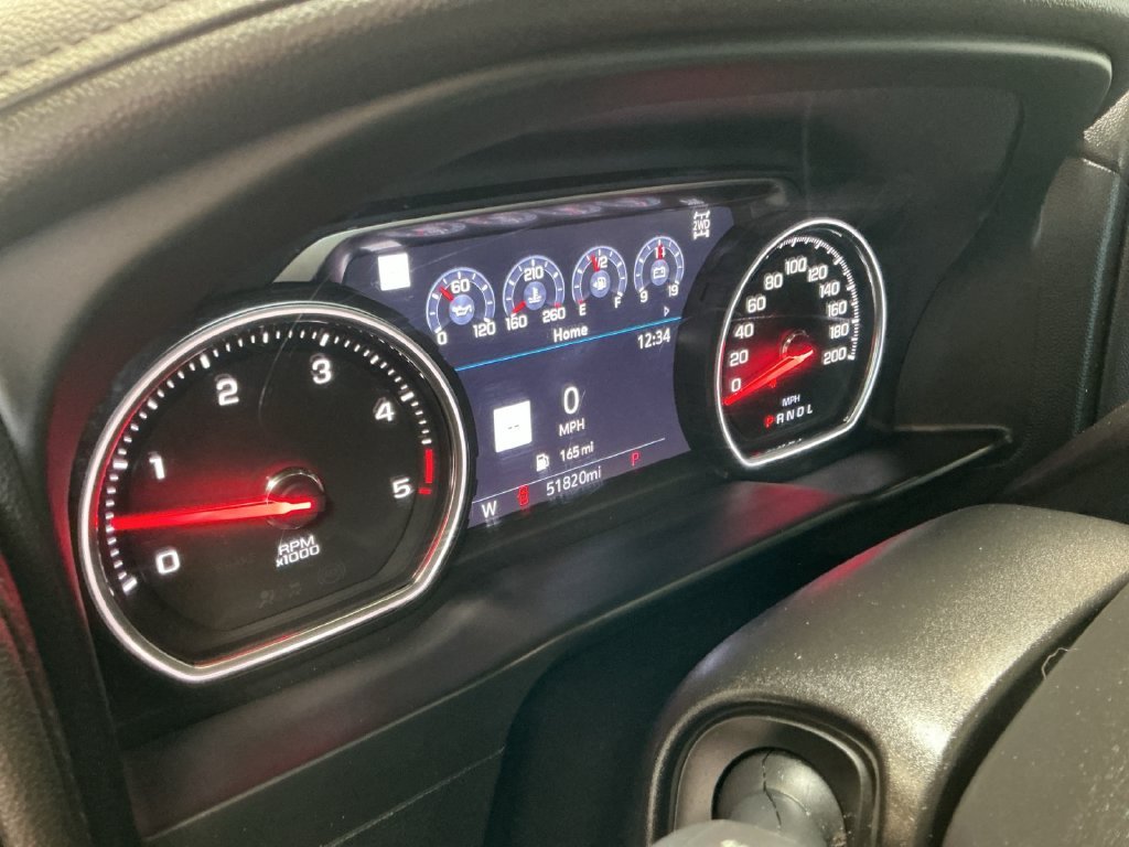 Used 2022 White Chevrolet High Country image 20