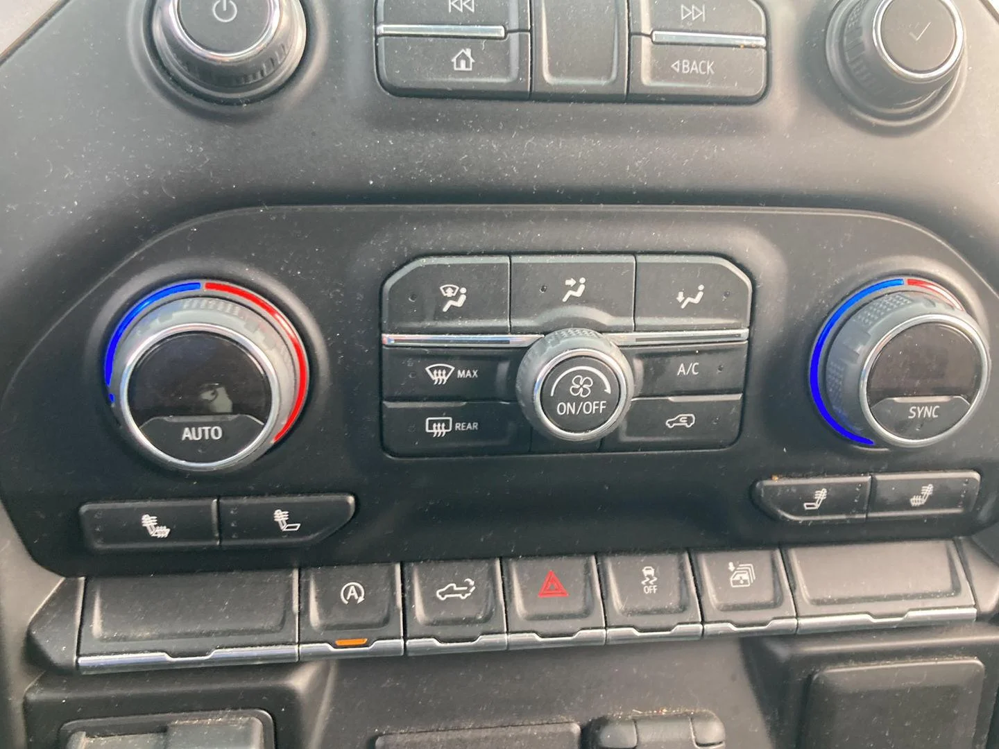 Used 2019 NORTHSKY BLUE METALLIC Chevrolet LT image 19
