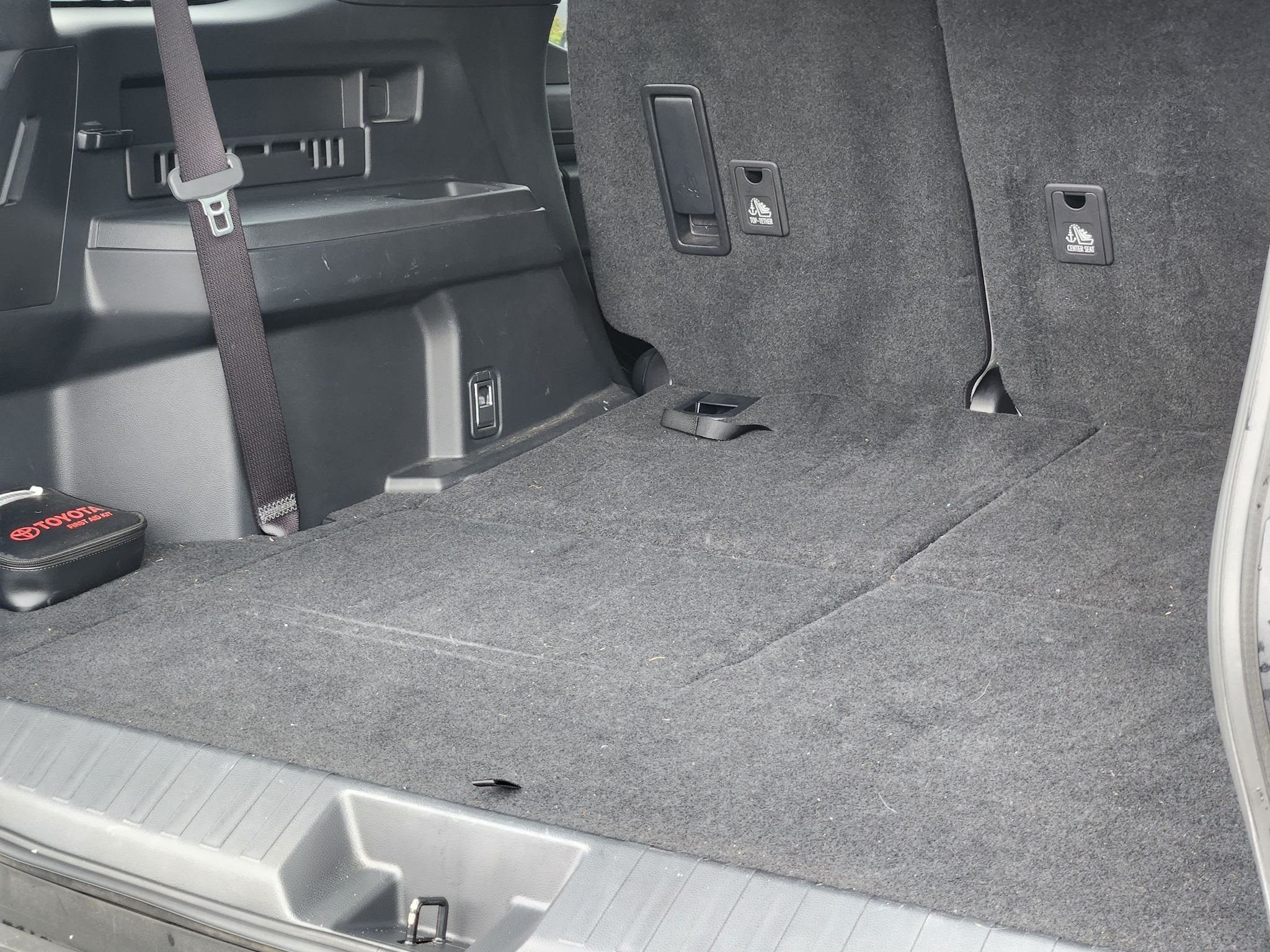 Used 2025 Ice Cap Toyota SR5 image 39