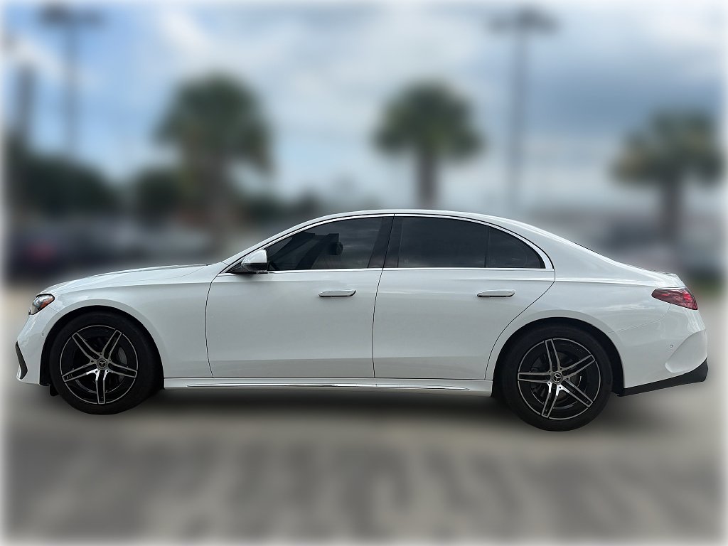 Used 2024 Polar White Mercedes-Benz E 350 4MATIC® image 5