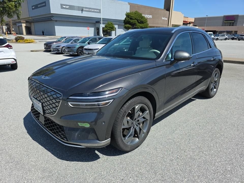 2023 Genesis GV70 Electrified GV70 AWD Advanced's photo