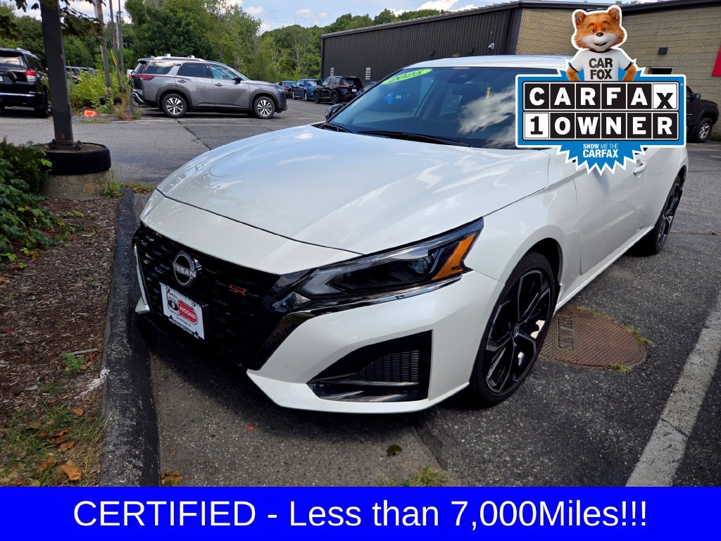 Used 2025 White Nissan 2.5 SR image 2