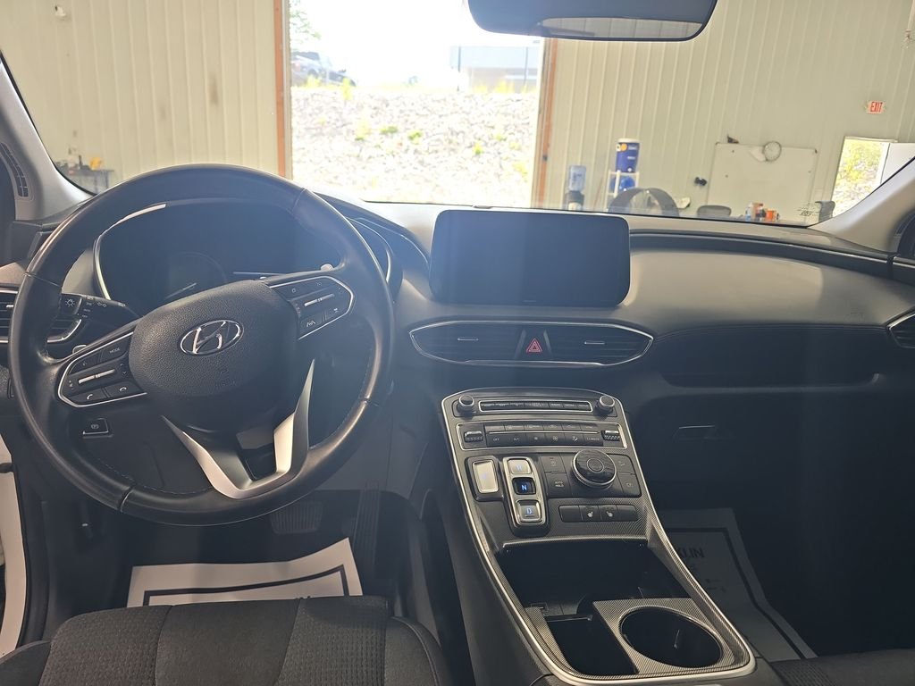 Used 2023 White Hyundai SEL image 17