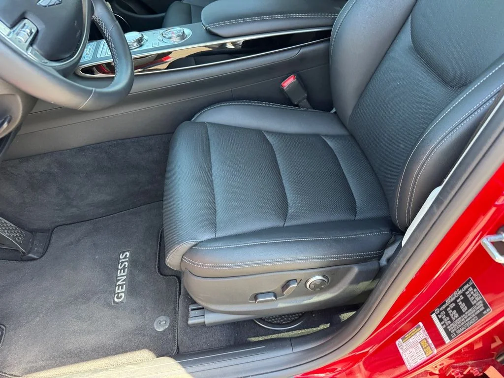 Used 2025 Red Genesis 2.5T image 8