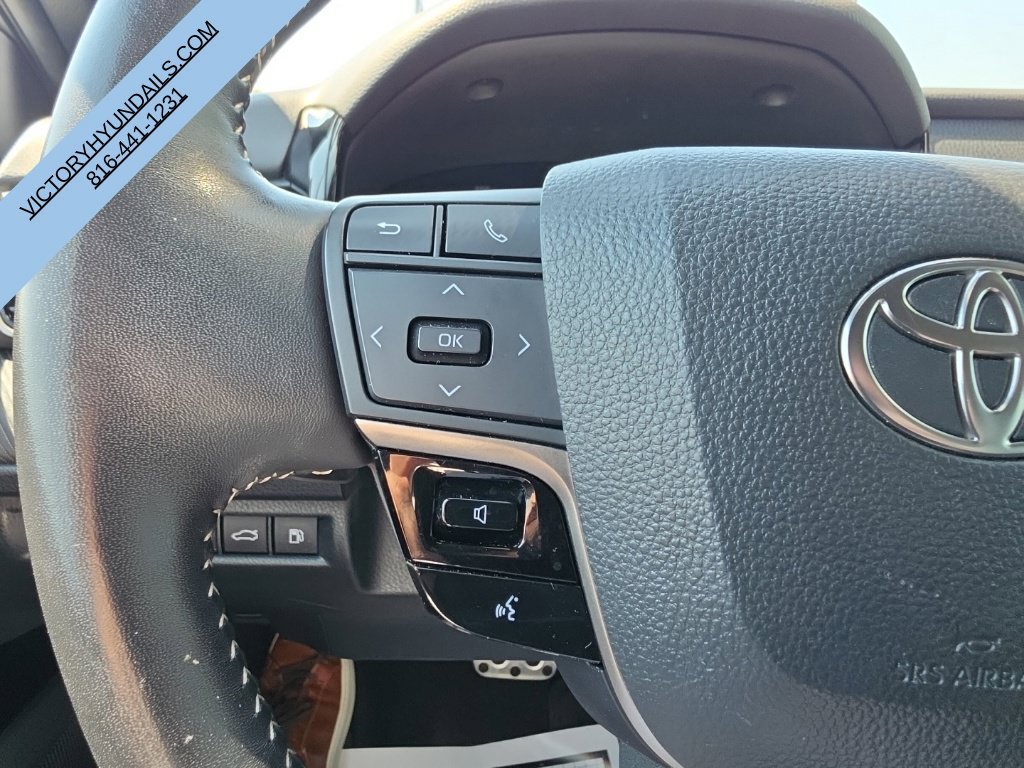 Used 2025  Toyota SE image 24