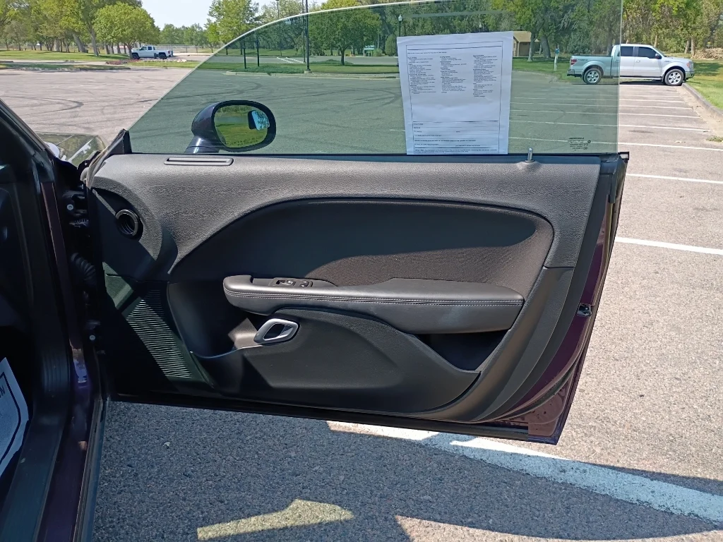 Used 2022 Hellraisin Dodge SXT image 9