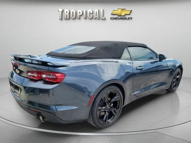 Used 2023 Shadow Gray Metallic Chevrolet 1LT image 5