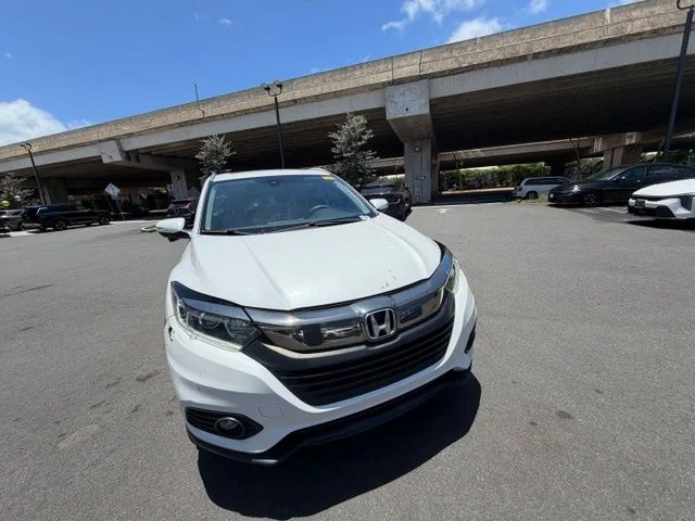 Used 2022 White Honda EX image 2