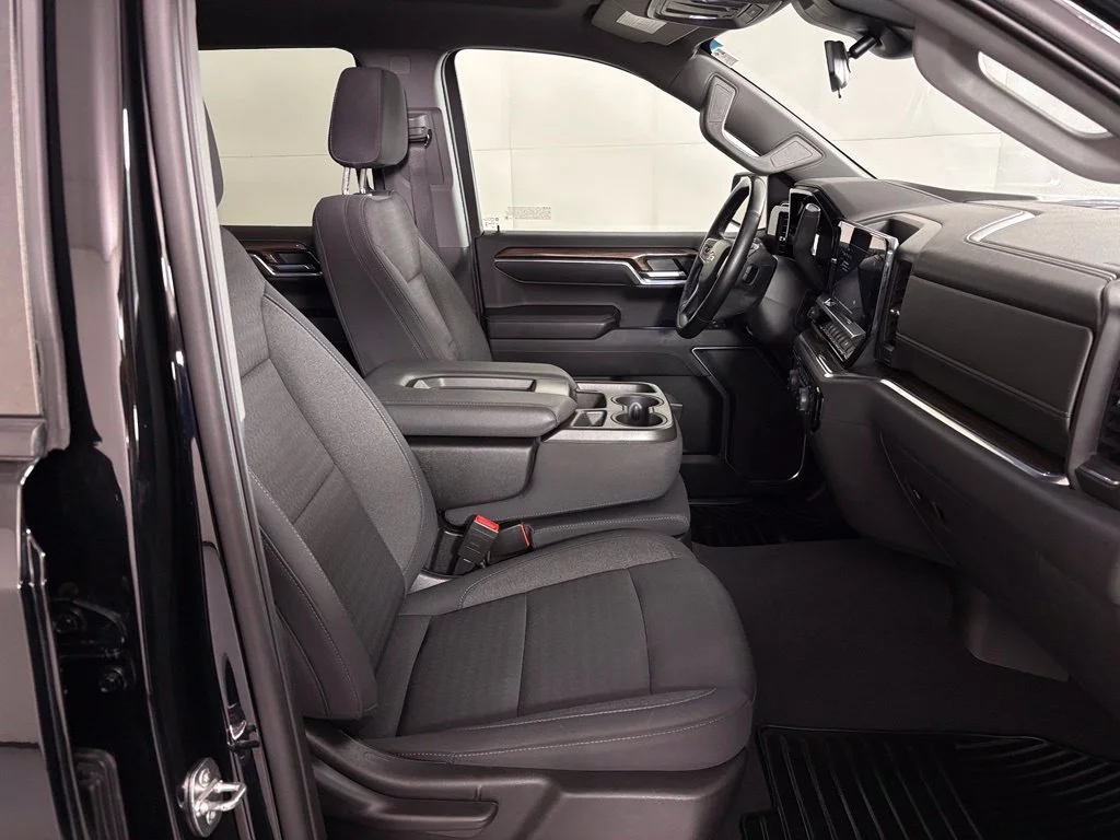 Used 2023 Black Chevrolet LT image 44