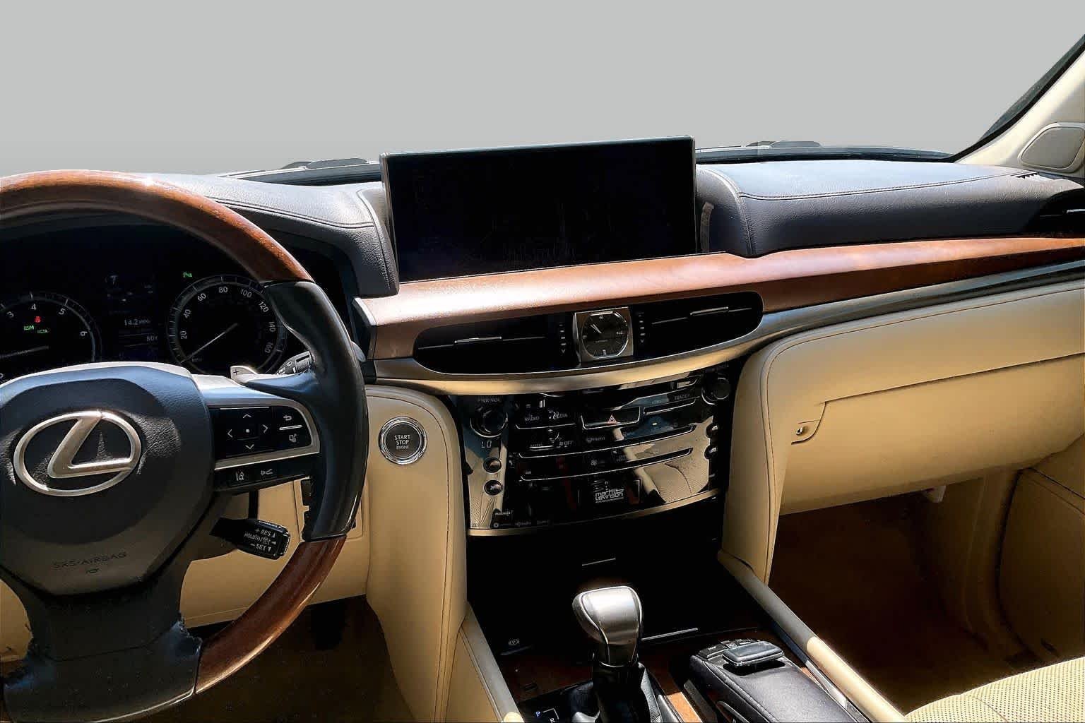 Used 2017 Starfire Pearl Lexus  image 7