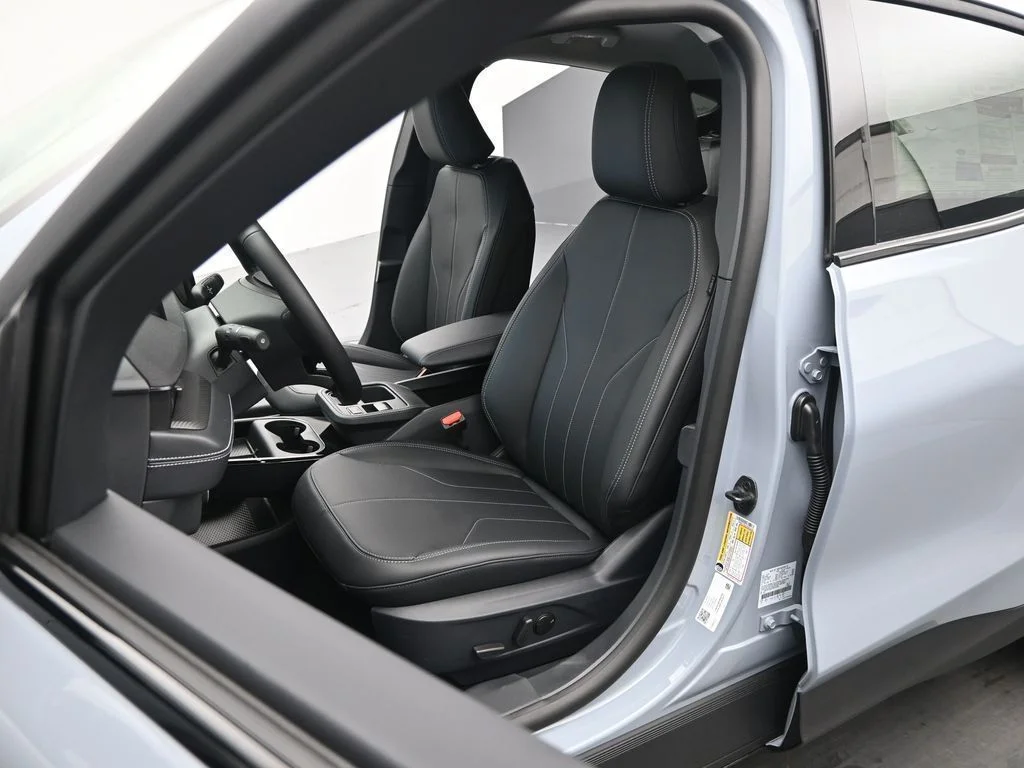 New 2026 Gray Ford Select image 39