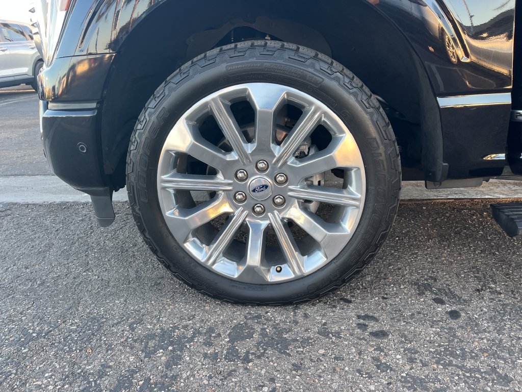 Used 2022 Black Ford Limited image 38