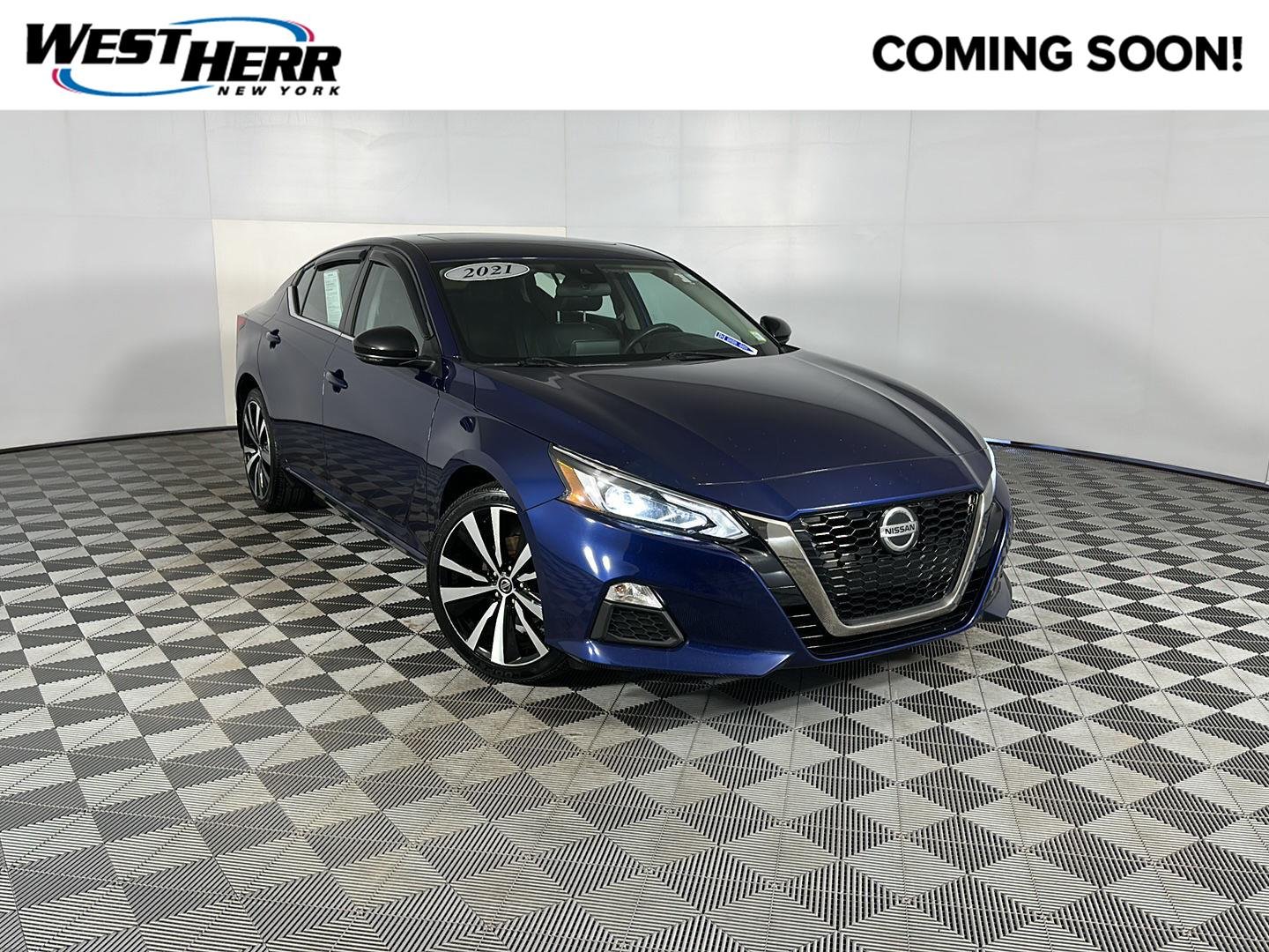 Used 2021 Deep Blue Pearl Nissan 2.5 SR image 1