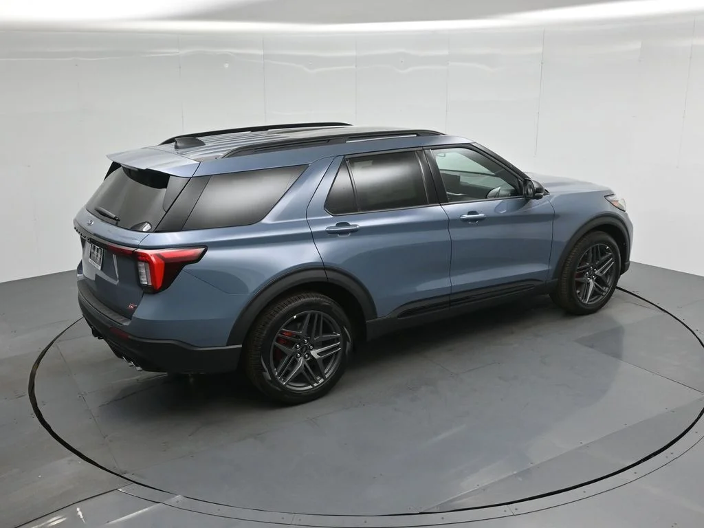 New 2026 Vapor Blue Metallic Ford ST image 44