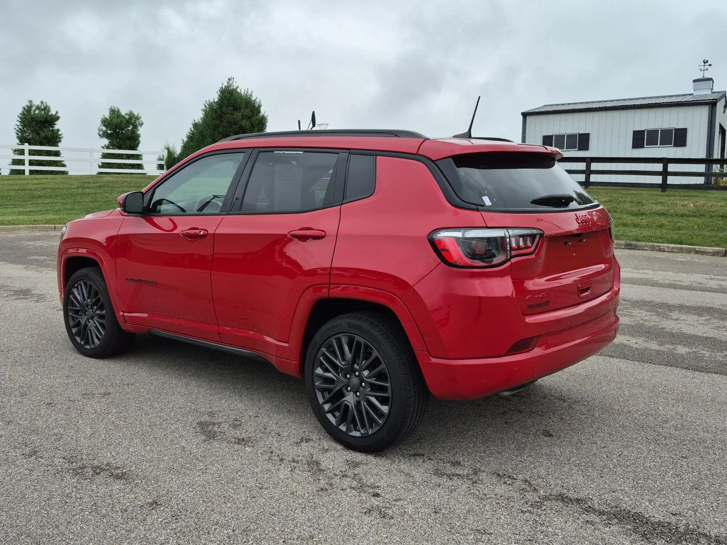 2023 Jeep Compass (RED) Edition - Photo 7