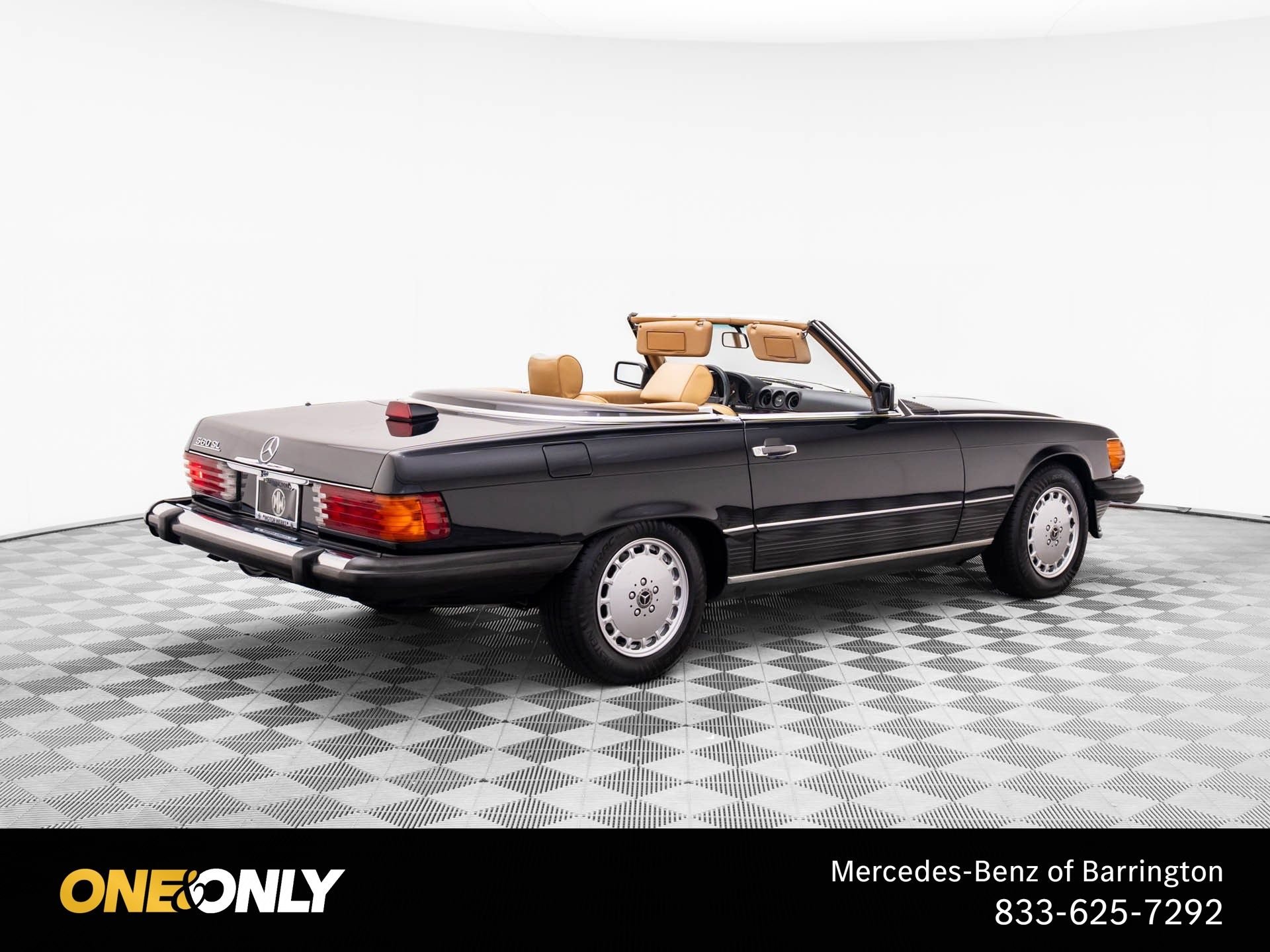 Used 1987 Black Mercedes-Benz 560 SL image 6