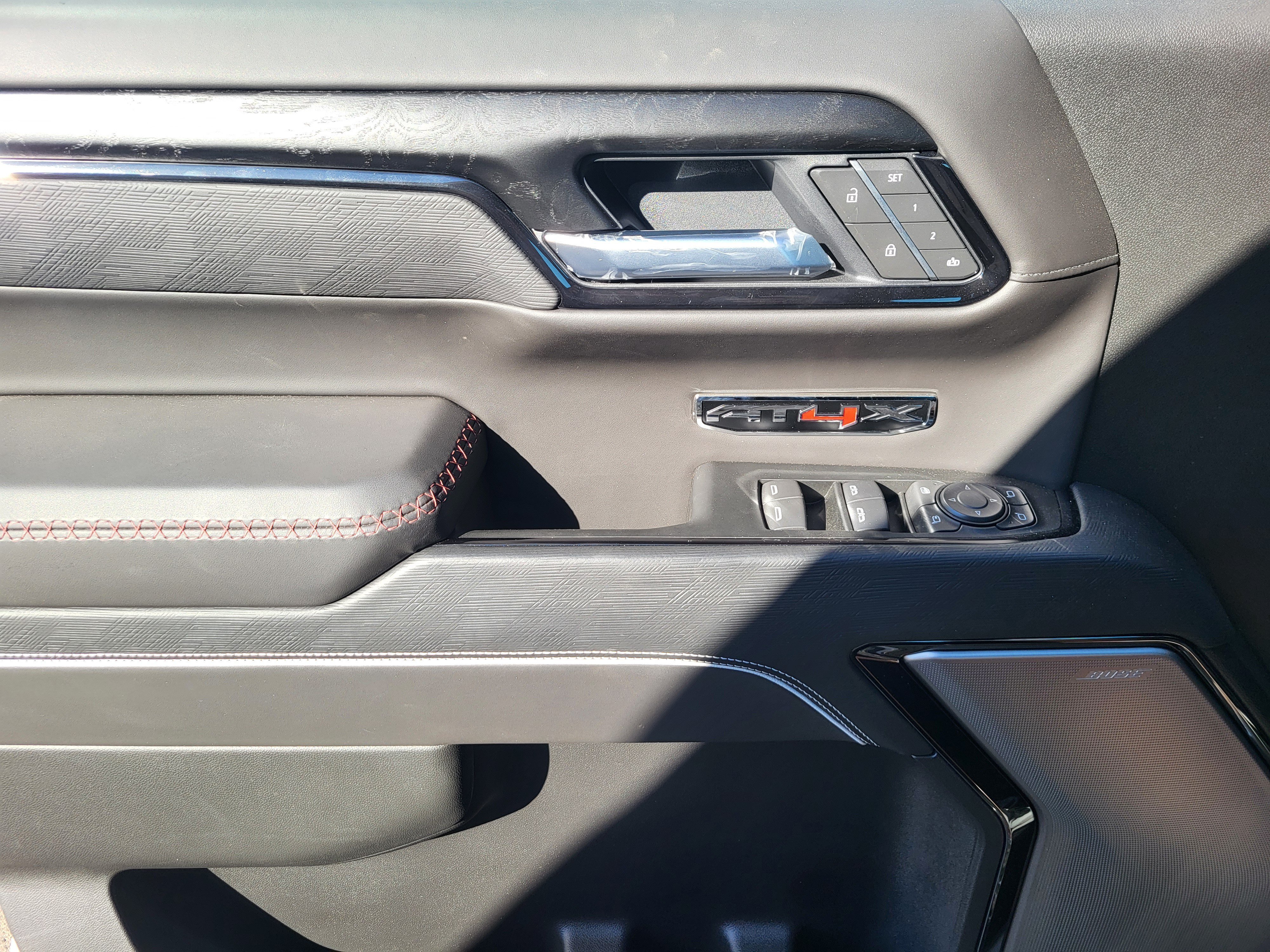 2026 GMC Sierra 1500 AT4X - Photo 20