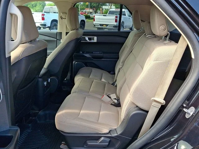 2020 Ford Explorer Base - Photo 22