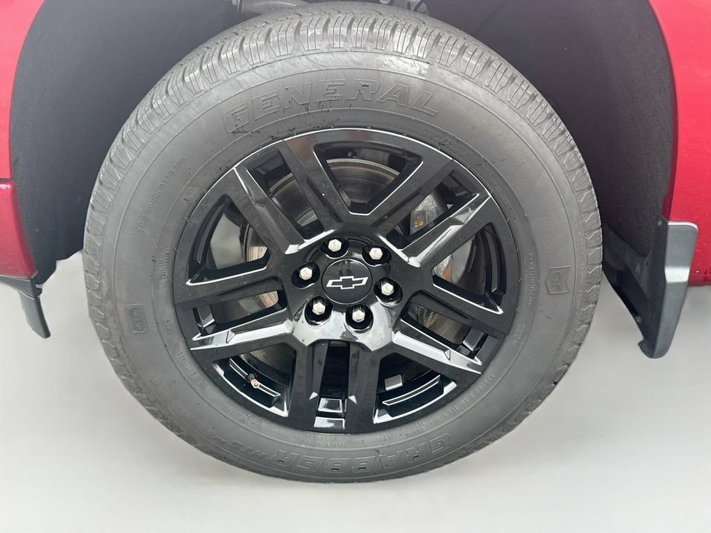 Used 2024 Radiant Red Tintcoat Chevrolet RST image 33