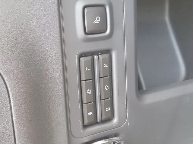 New 2027 Gray Metallic Ford Active image 12