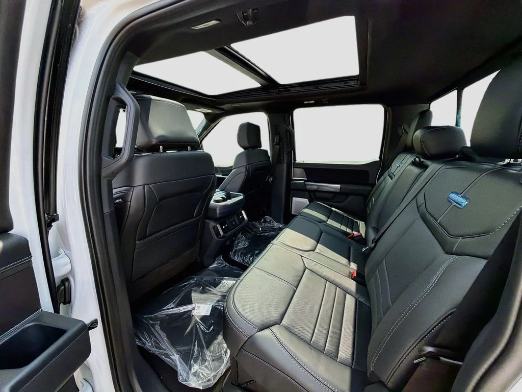 New 2026 White Ford Platinum image 9
