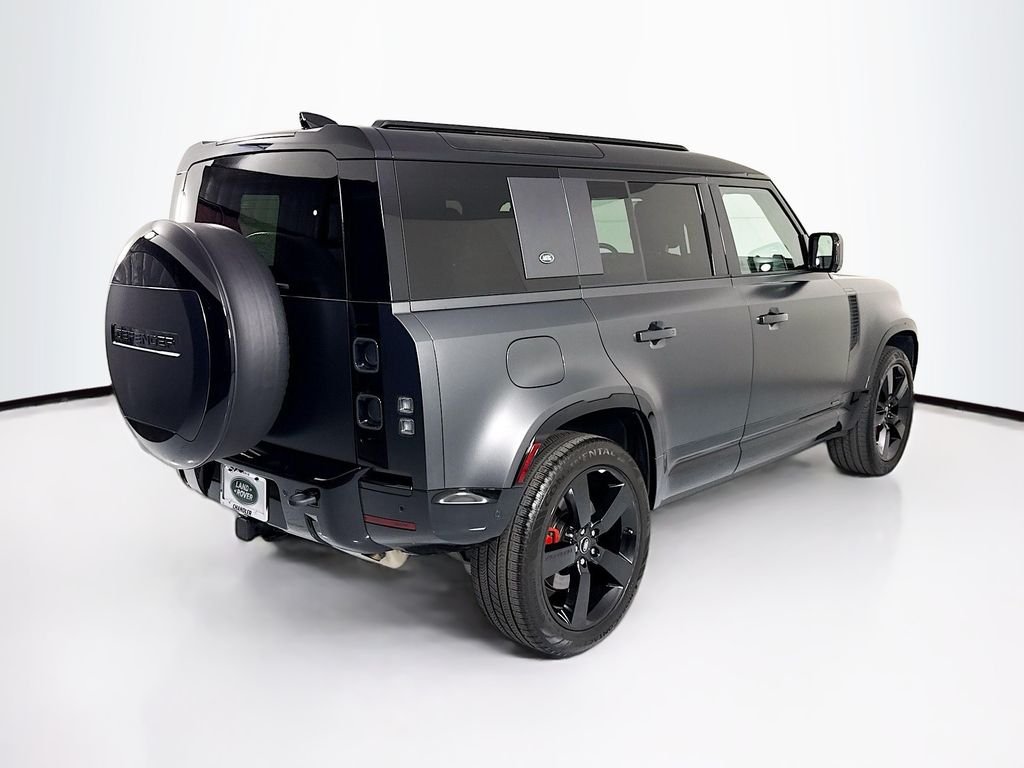 Used 2024 Carpathian Grey Premium Metallic Land Rover X image 5