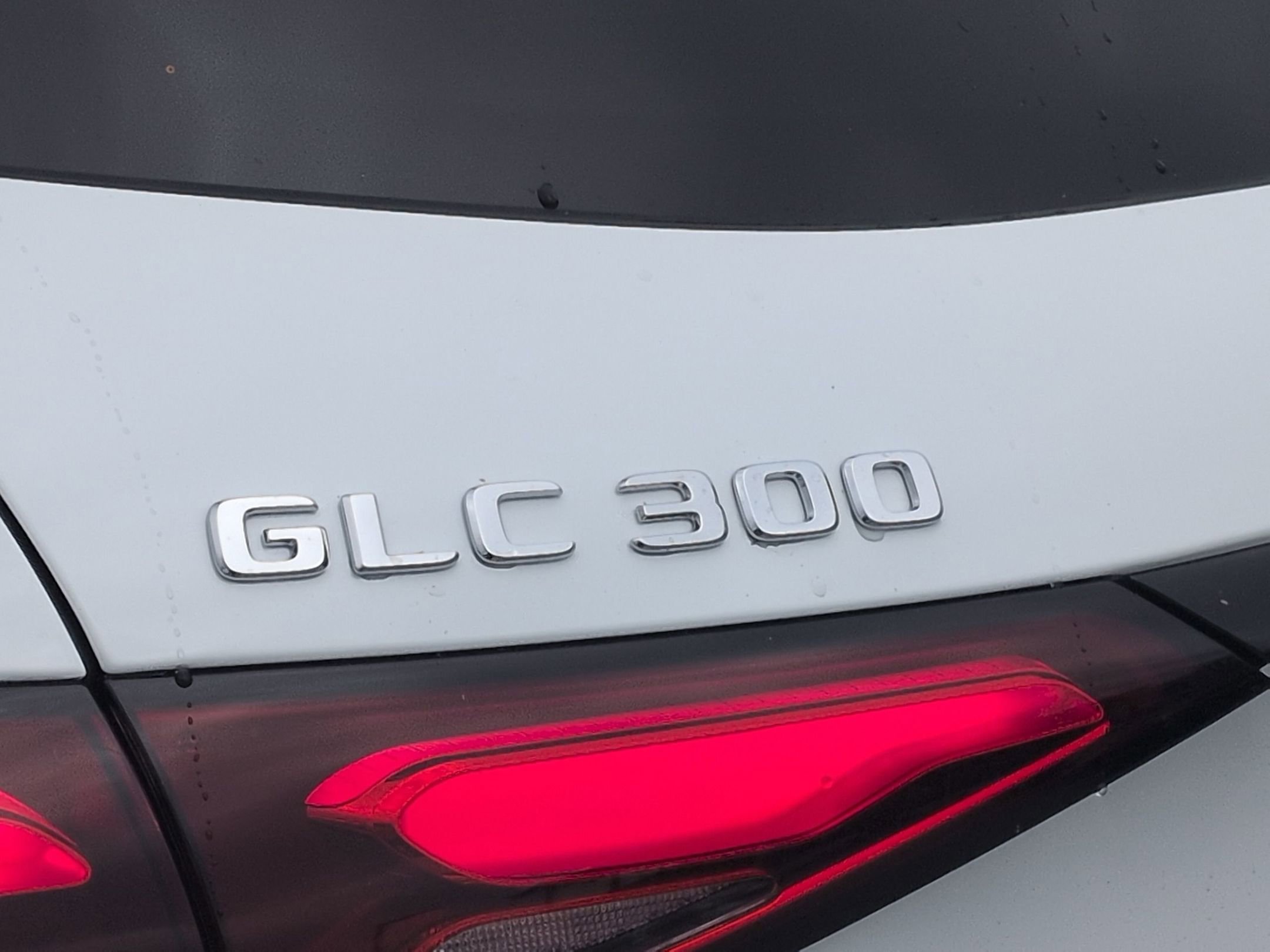 New 2026 Polar White Mercedes-Benz GLC 300 image 47