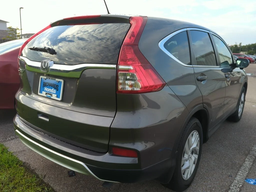 Used 2015  Honda EX image 3