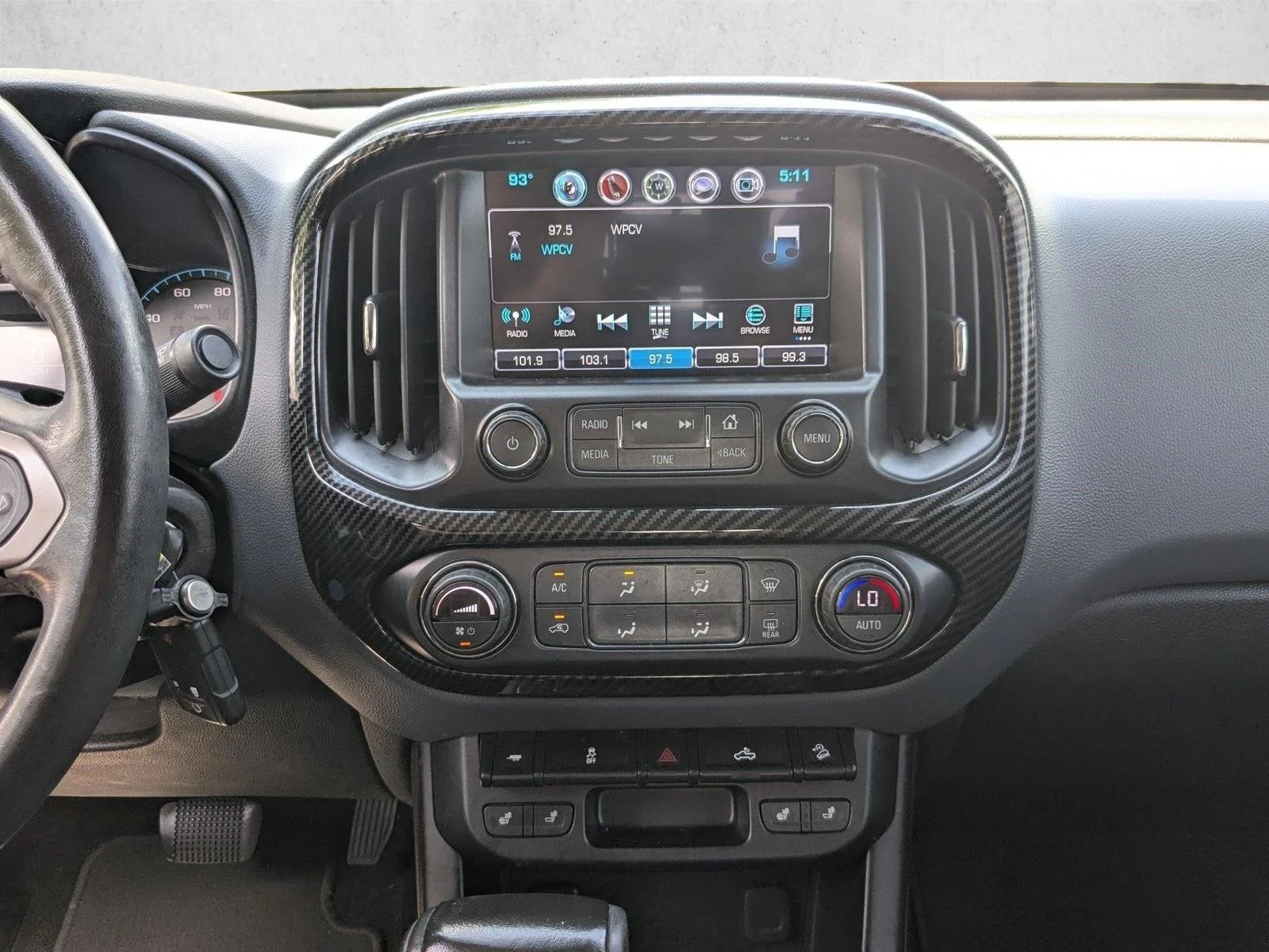 Used 2018 Black Chevrolet 4WD Z71 image 13
