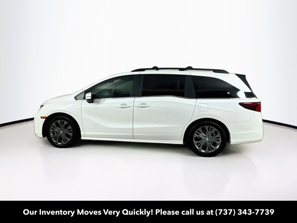 Certified Used 2026 Platinum White Pearl Honda Touring image 4