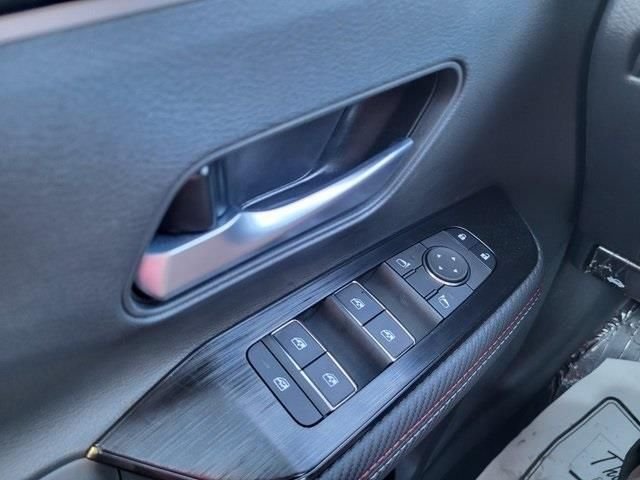 2026 Nissan KICKS SR - Photo 24