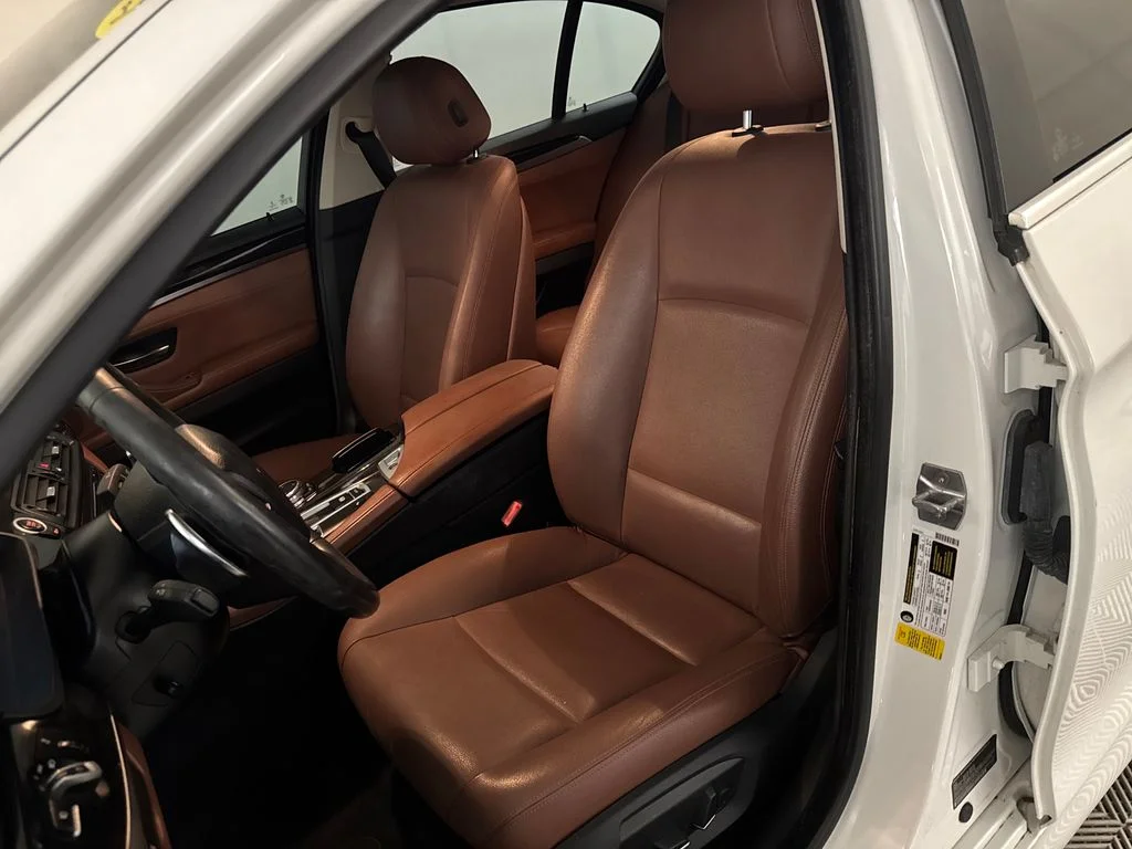 Used 2016 White BMW 528i image 13