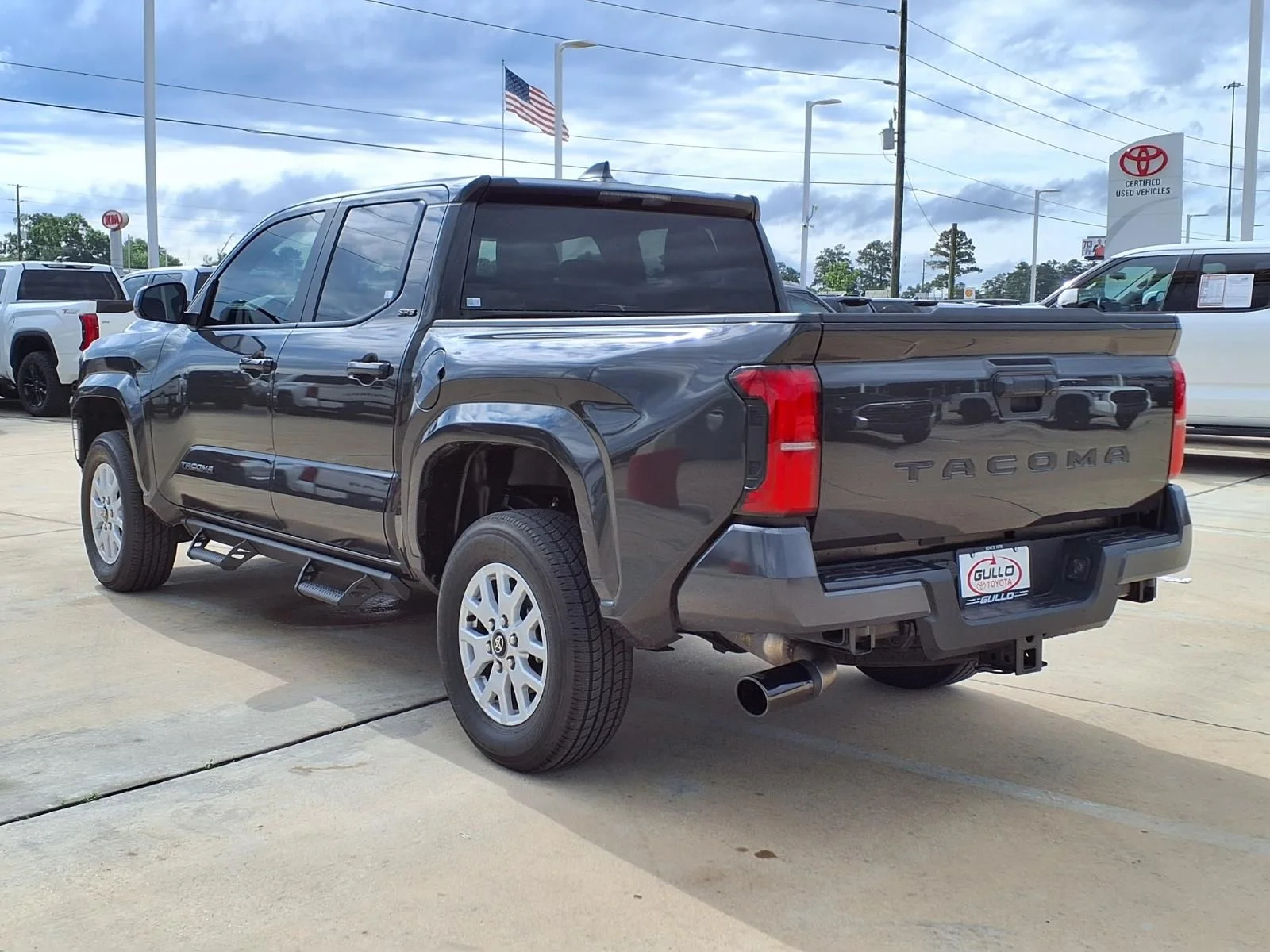 Certified Used 2026  Toyota SR5 image 2