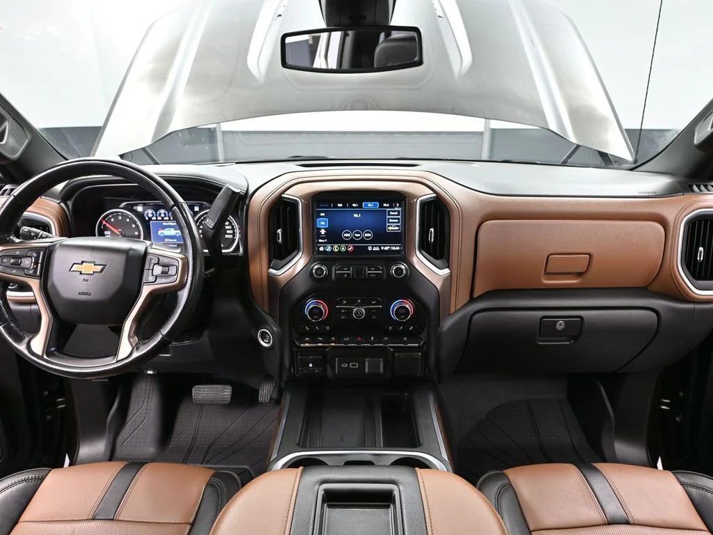 Used 2020 Brown Chevrolet High Country image 32