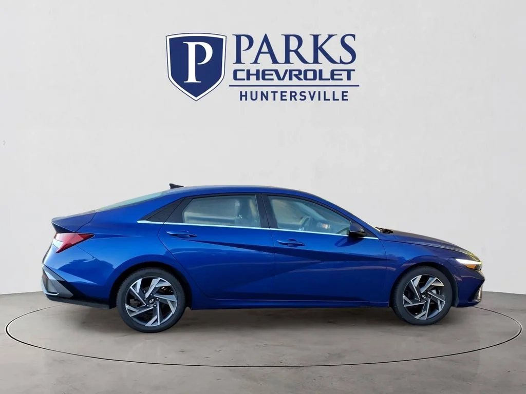 Used 2025 Blue Hyundai Limited image 36