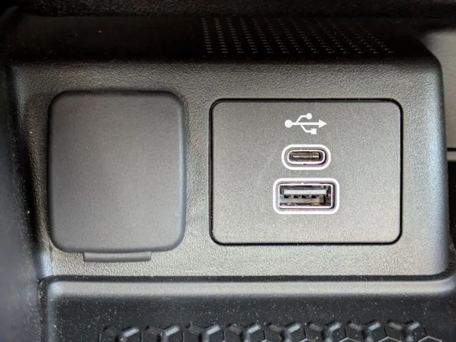 New 2026 Azure Gray Metallic Tri-Coat Ford Badlands® image 23
