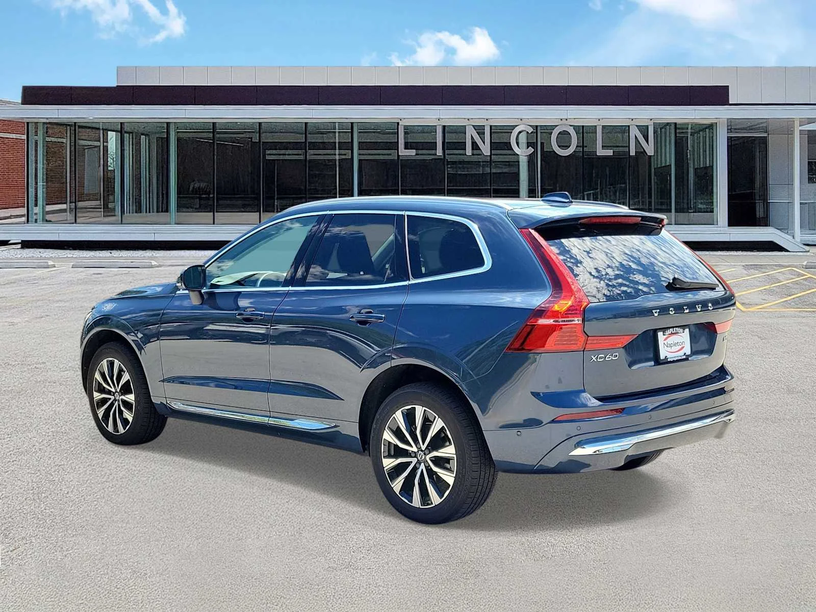 Used 2023 Blue Volvo Plus Bright Theme image 2