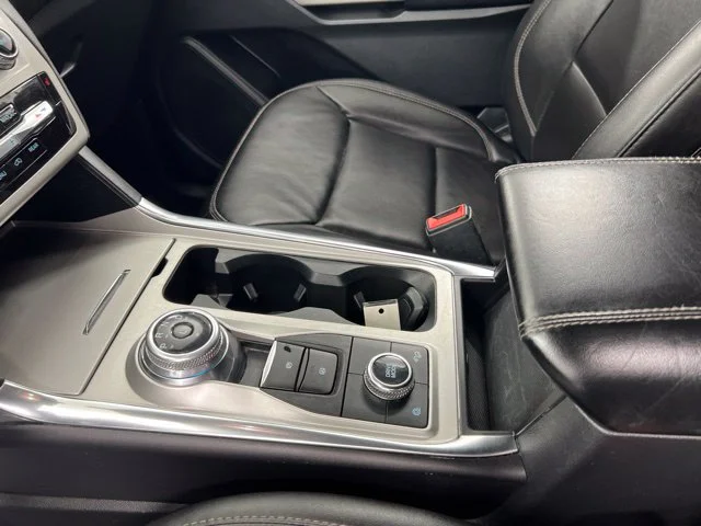 Used 2022 Silver Ford XLT image 22