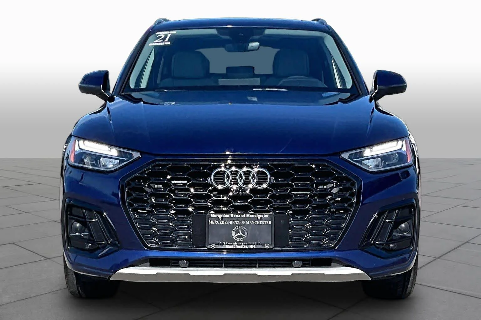 Used 2021 Navarra Blue Metallic Audi Premium Plus image 4