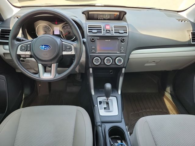 Used 2017 Gray Subaru 2.5i image 25