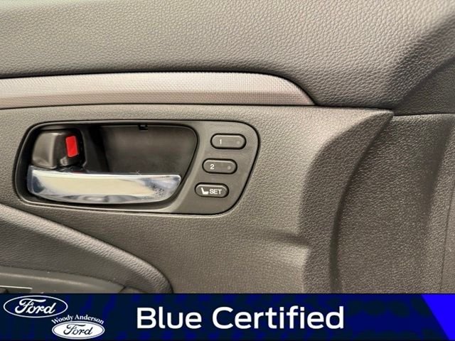 Certified Used 2022 Sonic Gray Pearl Honda RTL-E image 21